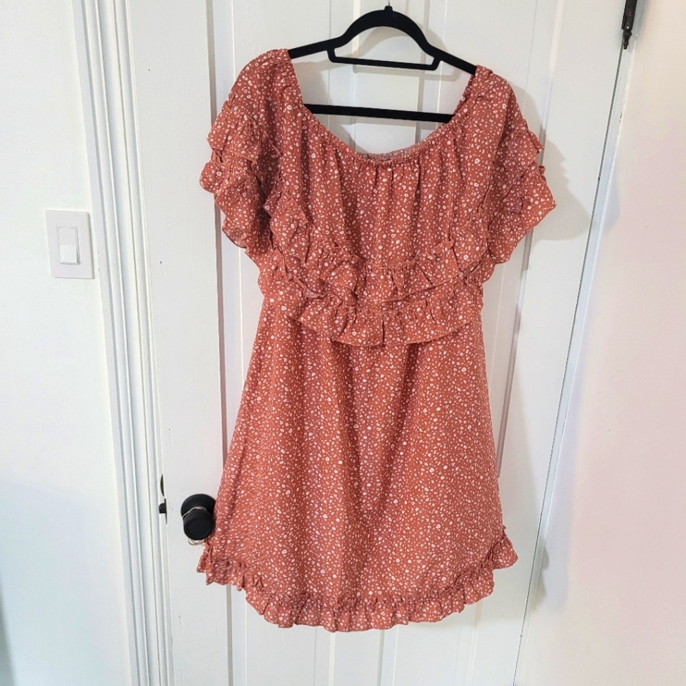 Dress - Picture 6 of 6